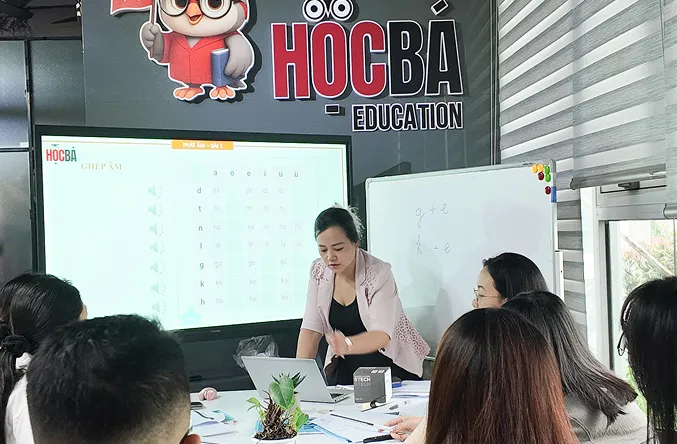 Lớp học tại Học Bá Education